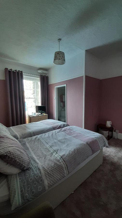 The Coventry Guest House ローストフト エクステリア 写真
